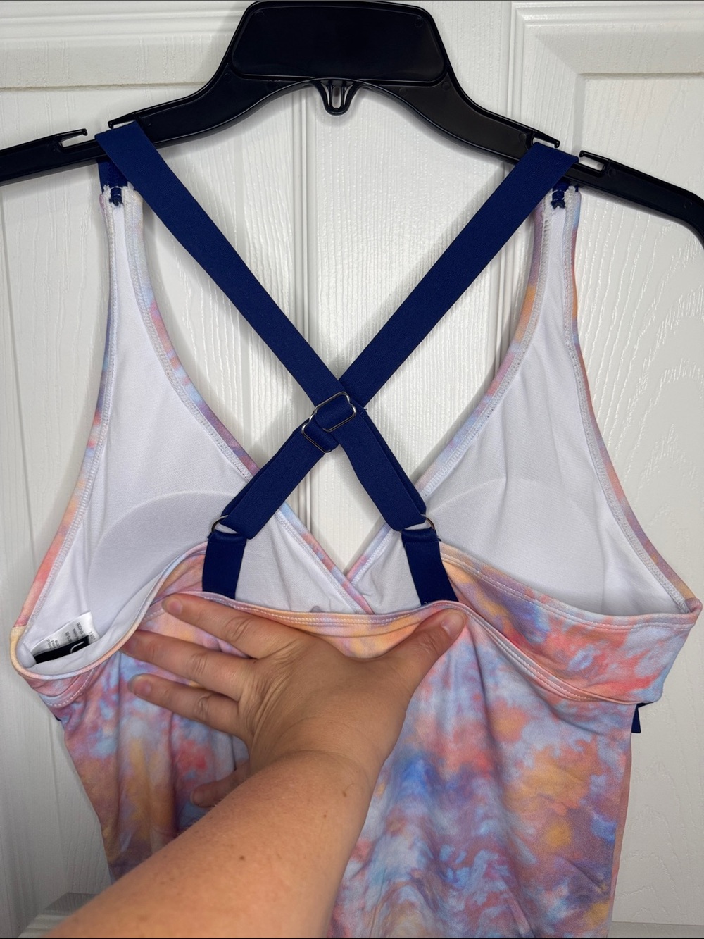 NWOT Woman’s Tie-dye Bathing Suit Top - Picture 4 of 6